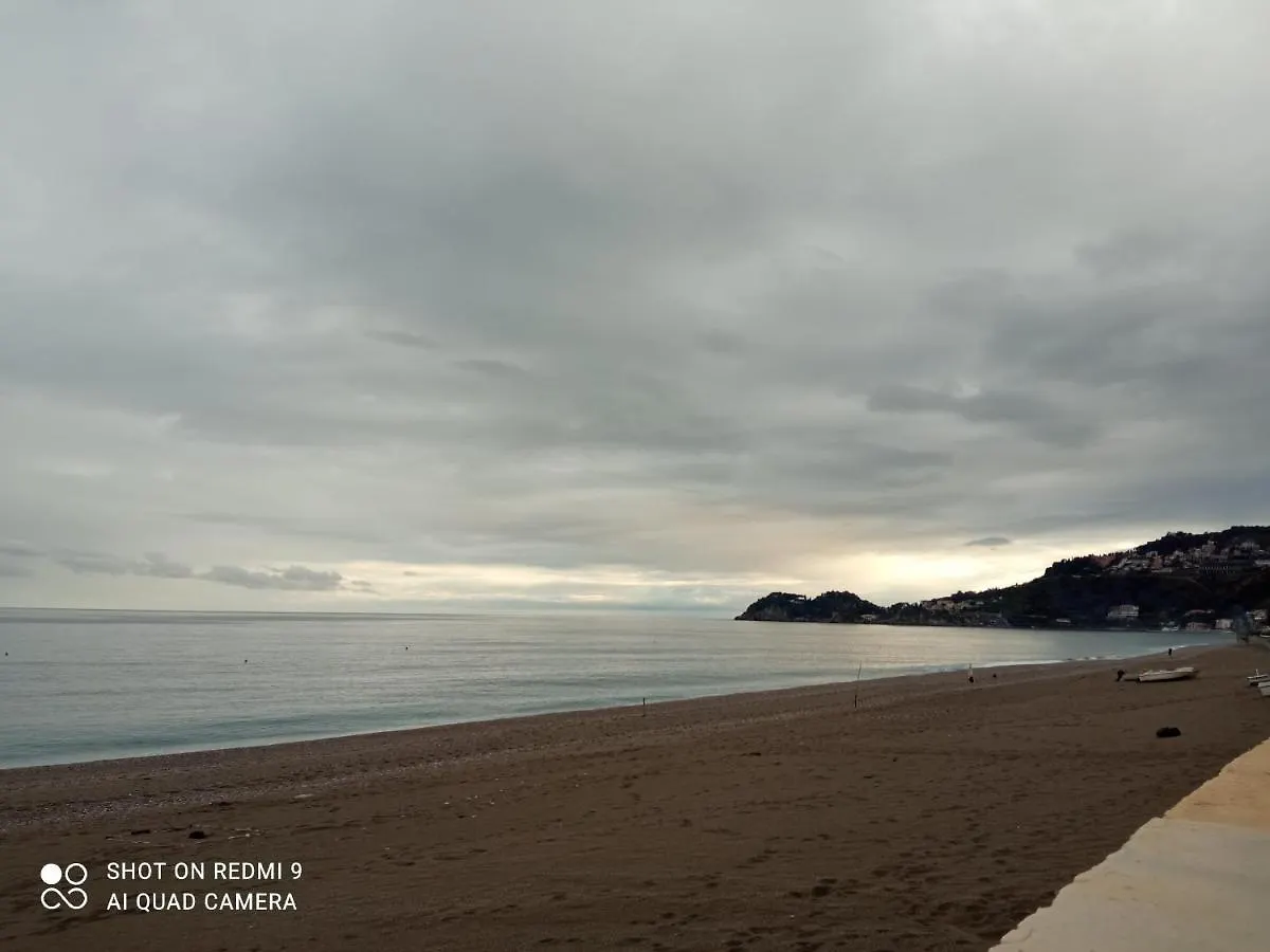 La Terrazza Sul Mare Apartment Letojanni