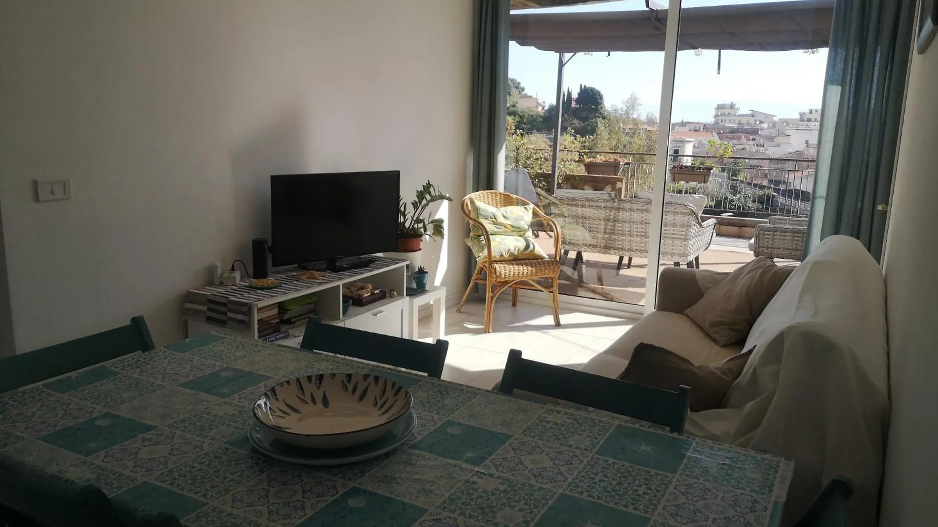 شقة La Terrazza Sul Mare يتوجاني إيطاليا
